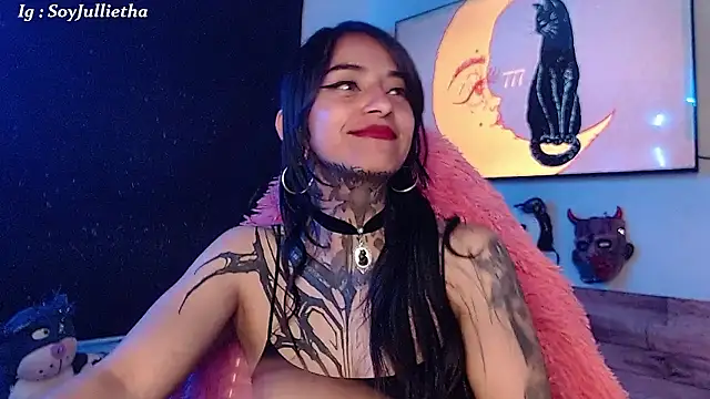 Julls420  online show from January 9, 2026, 3:46 am