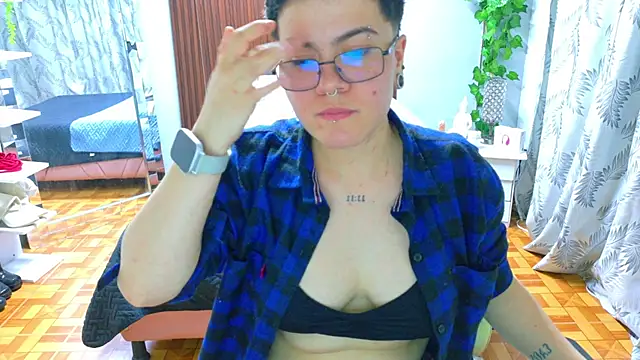 geminis xxx online show from April 10, 2026, 3:46 am