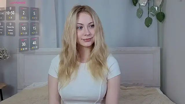 Snapshot of kaity_berry chatting on January 16, 2026, 9:02 am kaity berry online show from January 16, 2026, 9:02 am