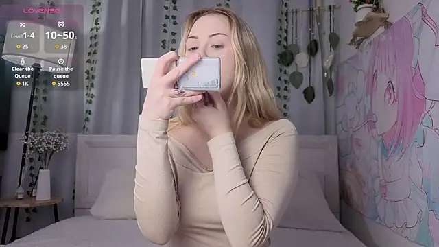 Snapshot of kaity_berry chatting on March 4, 2026, 8:11 am kaity berry online show from March 4, 2026, 8:11 am