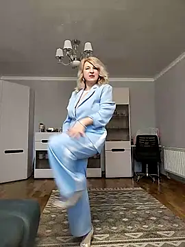 AhlyssaLove1155 online show from March 15, 2026, 10:11 am