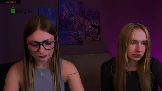 effysosweet online show from December 19, 2025, 2:41 pm