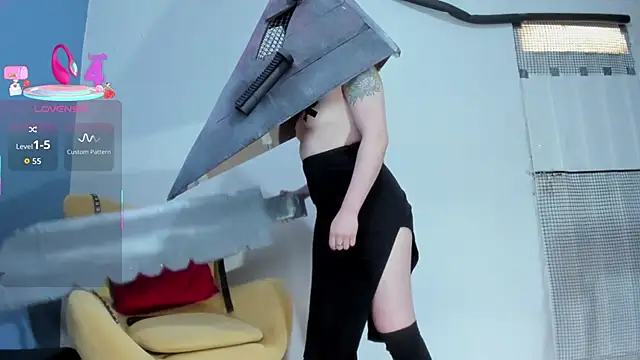 carly grasso online show from November 1, 2025, 1:49 pm