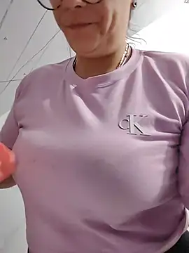 Snapshot of Susana_Rojas chatting on February 27, 2026, 2:12 am Susana Rojas online show from February 27, 2026, 2:12 am