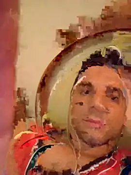 Snapshot of HootedSnow chatting on June 22, 2026, 9:23 pm HootedSnow online show from June 22, 2026, 9:23 pm