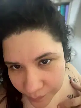 VanesssaMilf  online show from April 16, 2026, 12:44 am