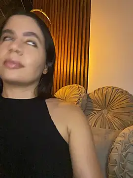 Snapshot of ValentinaEliot chatting on February 10, 2026, 1:37 am ValentinaEliot online show from February 10, 2026, 1:37 am