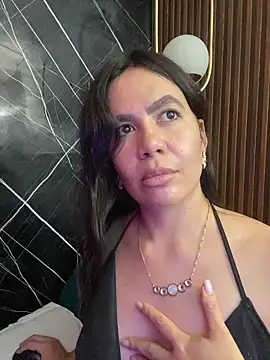 Snapshot of ValentinaEliot chatting on February 12, 2026, 11:26 pm ValentinaEliot online show from February 12, 2026, 11:26 pm