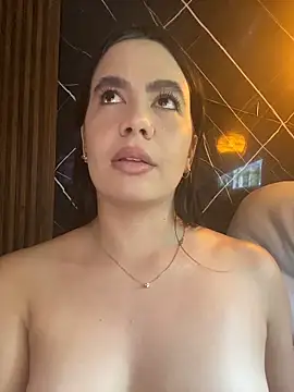 Snapshot of ValentinaEliot chatting on March 4, 2026, 7:32 pm ValentinaEliot online show from March 4, 2026, 7:32 pm