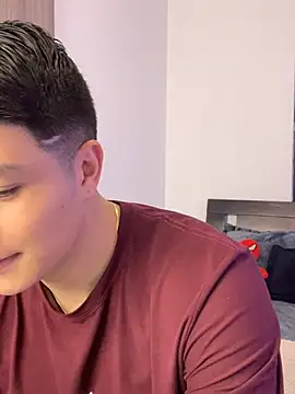 Goldenknight33 online show from February 16, 2026, 8:51 pm