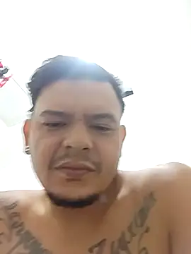 YTupapito1234 online show from May 16, 2026, 1:59 am