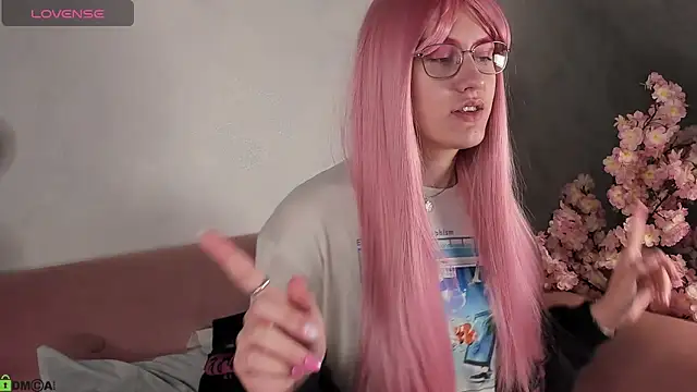 Nedzumi Sato online show from December 20, 2025, 12:46 am