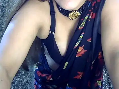 Snapshot of Exotic_tanvi chatting on July 1, 2026, 11:54 am Exotic tanvi online show from July 1, 2026, 11:54 am