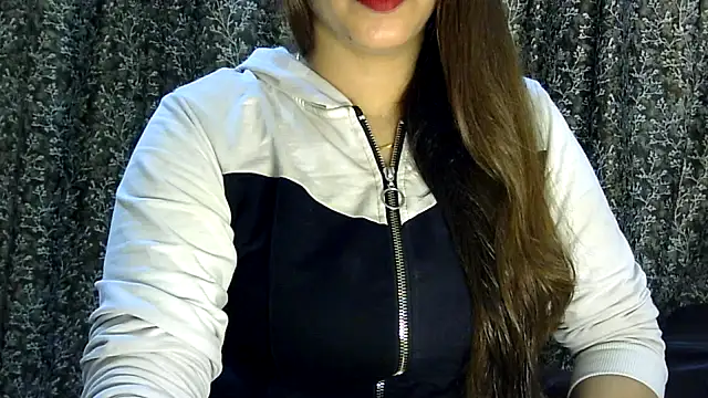 Snapshot of Exotic_tanvi chatting on May 17, 2026, 5:18 am Exotic tanvi online show from May 17, 2026, 5:18 am