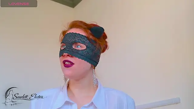 Scarlett Electra online show from April 9, 2026, 2:01 pm