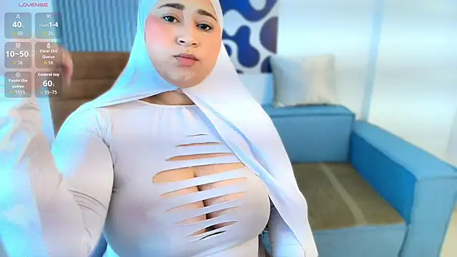 Snapshot of Zalma_eva chatting on January 10, 2026, 10:54 am Zalma eva online show from January 10, 2026, 10:54 am