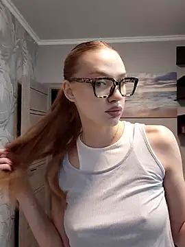 Snapshot of findwayout chatting on February 7, 2026, 2:25 pm findwayout online show from February 7, 2026, 2:25 pm