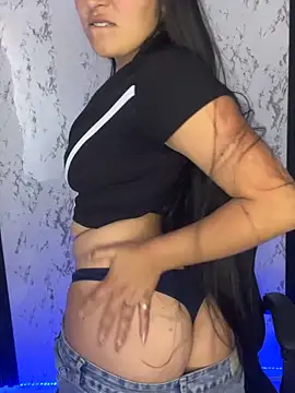 Snapshot of Agatta-X chatting on February 26, 2026, 6:52 pm Agatta-X online show from February 26, 2026, 6:52 pm