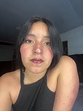 Snapshot of Agatta-X chatting on December 22, 2025, 3:12 pm Agatta-X online show from December 22, 2025, 3:12 pm