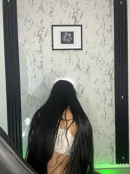 Snapshot of Agatta-X chatting on February 27, 2026, 5:46 pm Agatta-X online show from February 27, 2026, 5:46 pm