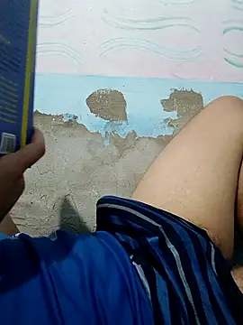 AVALIAminhaPika online show from February 4, 2026, 3:23 am