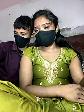 couplegk71 online show from February 15, 2026, 11:53 am