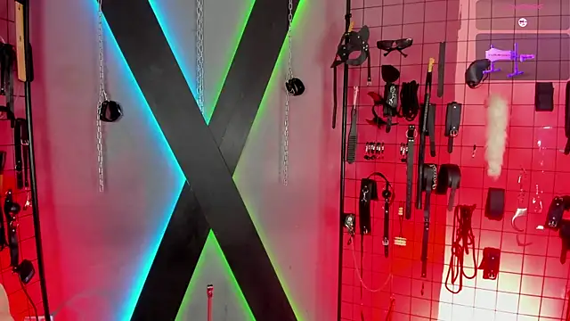 Snapshot of MissScarlet_Ela_bdsm chatting on January 8, 2026, 3:56 am MissScarlet Ela bdsm online show from January 8, 2026, 3:56 am