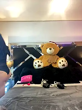 Snapshot of Moon_Magic666 chatting on December 20, 2025, 6:22 pm Moon Magic666 online show from December 20, 2025, 6:22 pm