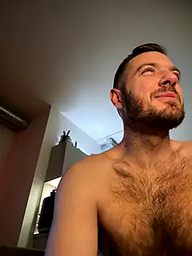 Snapshot of cheekycherryx chatting on December 18, 2025, 11:08 pm cheekycherryx online show from December 18, 2025, 11:08 pm