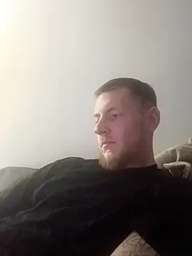 aboogie0420 online show from December 14, 2025, 1:34 am