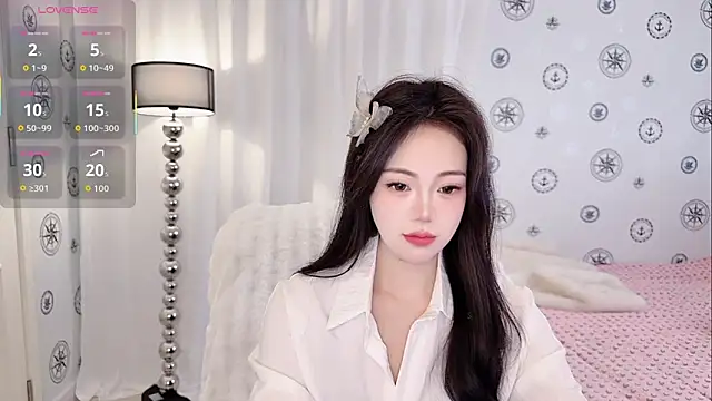 Snapshot of yuanbao8888 chatting on December 17, 2025, 7:13 am yuanbao8888 online show from December 17, 2025, 7:13 am