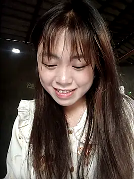 sofia-bae online show from February 18, 2026, 5:49 am