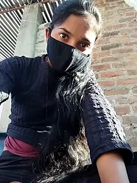 Snapshot of vivi_sexe chatting on December 17, 2025, 9:47 am vivi sexe online show from December 17, 2025, 9:47 am