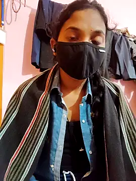 Snapshot of vivi_sexe chatting on December 16, 2025, 5:50 pm vivi sexe online show from December 16, 2025, 5:50 pm