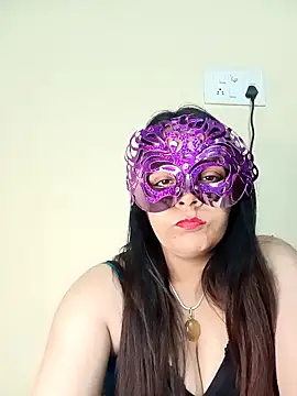 Sweet-Saloni online show from December 19, 2025, 4:49 am