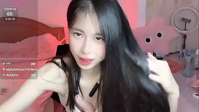 Snapshot of tiantian-160 chatting on January 5, 2026, 5:27 pm tiantian-160 online show from January 5, 2026, 5:27 pm