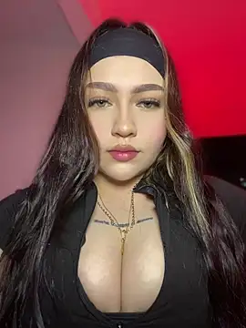 Snapshot of Daniela_ruizz chatting on June 2, 2026, 2:00 am Daniela ruizz online show from June 2, 2026, 2:00 am