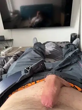 Snapshot of Geilerspritzer2023 chatting on February 18, 2026, 2:46 pm Geilerspritzer2023 online show from February 18, 2026, 2:46 pm