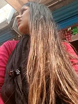 Snapshot of nehakapoor89 chatting on December 14, 2025, 7:36 am nehakapoor89 online show from December 14, 2025, 7:36 am