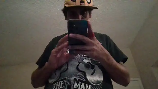 Snapshot of _Ramone666 chatting on October 6, 2025, 1:34 pm Ramone666 online show from October 6, 2025, 1:34 pm