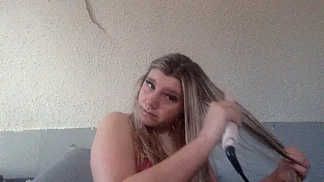 goddesscandy22 online show from December 21, 2025, 3:47 pm