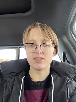Snapshot of Lassie_Cassie chatting on March 17, 2026, 6:11 pm Lassie Cassie online show from March 17, 2026, 6:11 pm