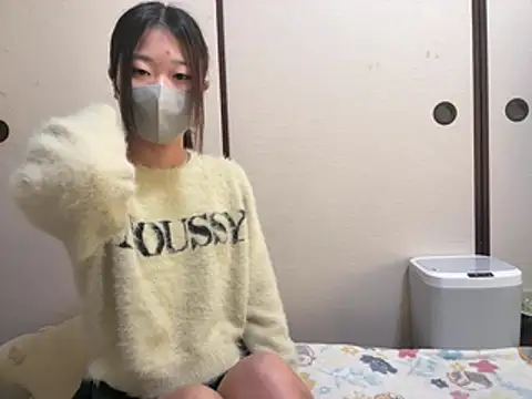 kuromi chan oo online show from March 4, 2026, 10:28 pm