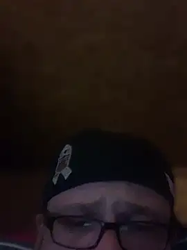 Snapshot of Ldnick69 chatting on February 14, 2026, 8:31 pm Ldnick69 online show from February 14, 2026, 8:31 pm