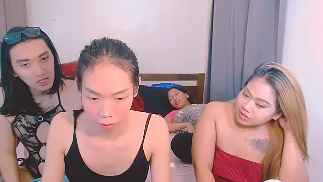 lil cummer69 online show from February 10, 2026, 6:18 pm