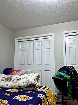 Rizzle9800 online show from February 7, 2026, 5:04 am