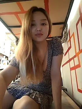 SherrylShaw online show from April 14, 2026, 8:36 pm