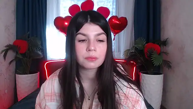 Snapshot of KisaModel chatting on February 27, 2026, 7:19 am KisaModel online show from February 27, 2026, 7:19 am