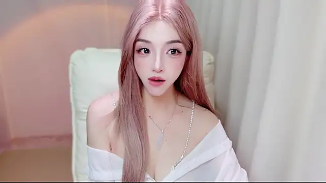 Snapshot of zizi-a chatting on April 18, 2026, 9:44 am zizi-a online show from April 18, 2026, 9:44 am
