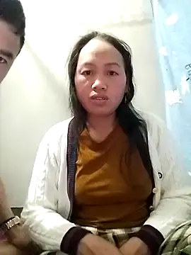 Luckyy03 online show from December 17, 2025, 3:06 pm